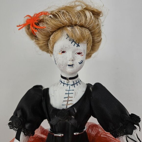 Haunted Doll Girl OOAK Artist Hand Painted Scary Spooky Halloween Porcelain 14" - Picture 3 of 12